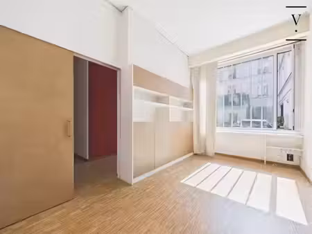 location locaux professionnels 2 pièces 50 m² à paris 4ème (75004)  1 900 €