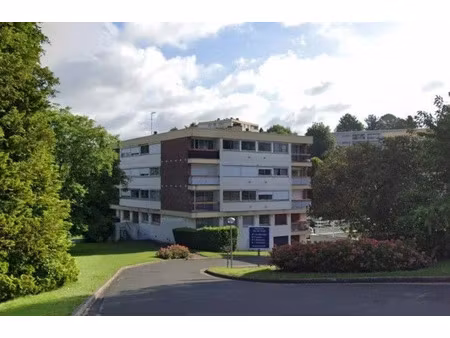 location appartement 3 pièces 80.21 m² à deville-les-rouen (76250)  850 €