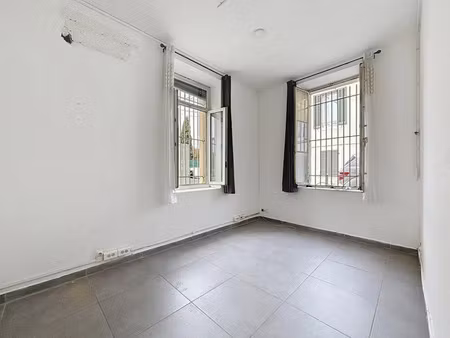 location locaux professionnels 52 m² à marseille 9ème (13009)  nan €