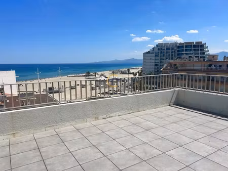 appartement f2 avec terrasse - canet-en-roussillon