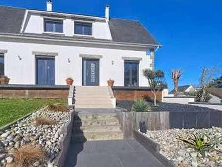 vente maison à jullouville (50610) : à vendre / 214m² jullouville