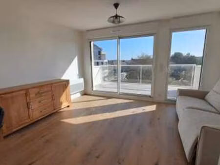 location appartement 2 pièces à saint-malo (35400) : à louer 2 pièces / 48m² saint-malo