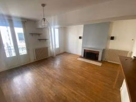 location appartement 4 pièces à vitré (35500) : à louer 4 pièces / 80m² vitré