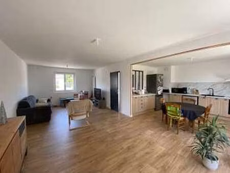 location maison à vitré (35500) : à louer / 91m² vitré