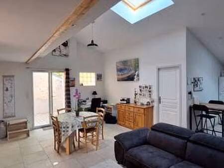 vente maison à saint-philbert-de-bouaine (85660) : à vendre / 80m² saint-philbert-de-bouai