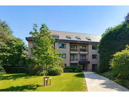 appartement à vendre avec terrasse et 3 chambres   uccle (vbe41719)