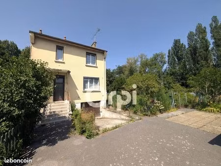 maison 5 pièces 80 m²