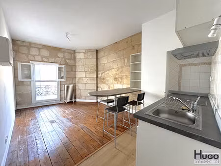 bordeaux- proche du musée d'aquitaine et du cours pasteur- immeuble de 4 lots en bon état 