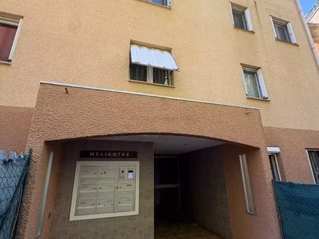 la trinité – 3 pièces avec balcon  vue verdure et calme  résidence avec piscine et tennis 