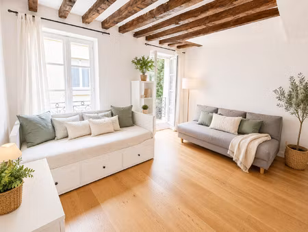studio hyper centre saint germain en laye