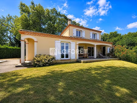 maison montjoire 5 pièce(s) 147.66 m2