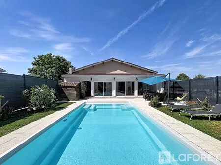 maison saint vincent de paul 8 pièce(s) 245 m2