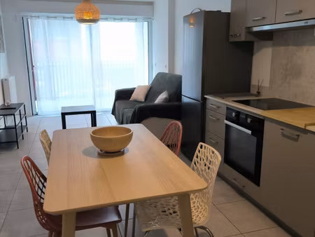 à louer appartement t2 meublé 45 m2 anglet - bail étudia