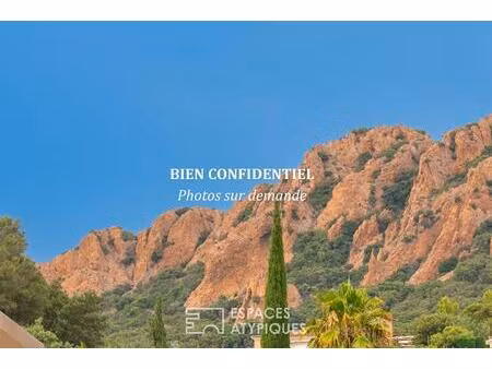 duplex avec vue sur l'estérel à 100 m de la plage