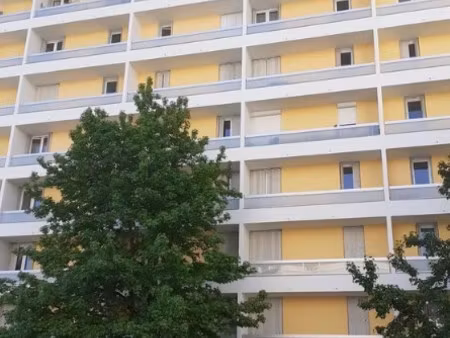 appartement studio gradignan - 15 m2 - 520 euros ttc