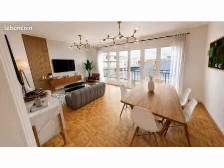 superbe t4/t5 refait à neuf de 102 m² avec terrasse  traversant et vues imprenables sur vi
