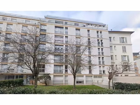 versailles chantiers - box fermé 14m2