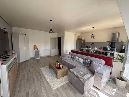 appartement corbeil essonnes 3 pièce(s) 63.17 m2