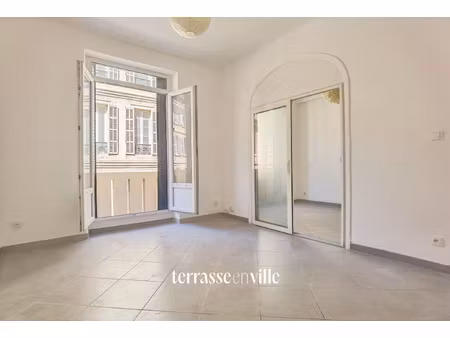 opera / saint victor - t4 non meublé - 1900eur