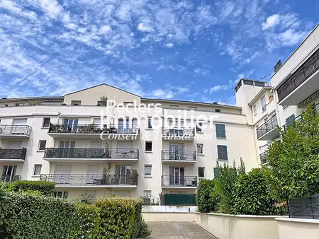 appartement 3p/2ch de 66 24m2  balcons  cave et parking - rue jules parent à rueil-malmais