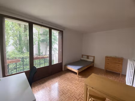 studio meublé