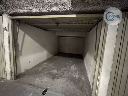 location nice – garage fermé – secteur tnl