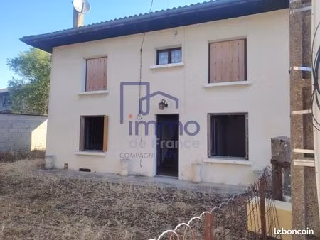 maison 4 pièces 80 m²