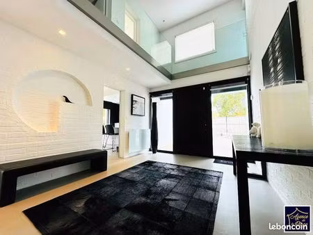 propriété 9 pièces 187 m²