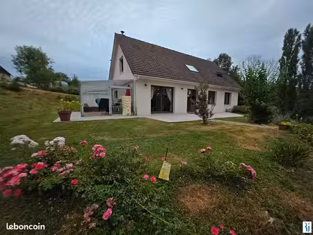 maison 7 pièces 155 m²