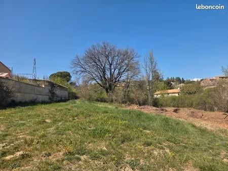 terrain 1 330 m² saint maime