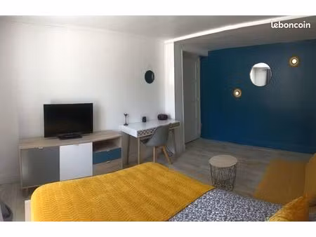 grand t1 meublé avec terrasse - toutes charges incluses - cusset/vichy