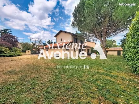 maison 6 pièces 109 m²