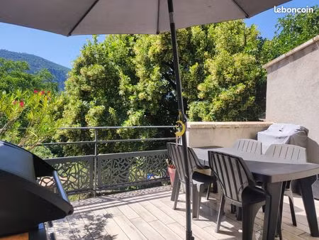 à vendre maison de village t4