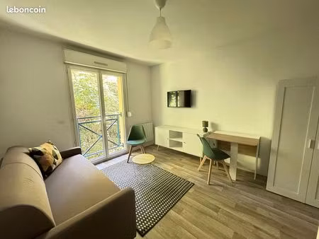studio 1 pièce 20 m²