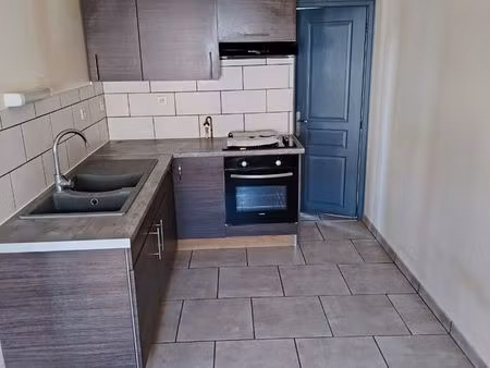appartement 47 m2 axe st quentin guise