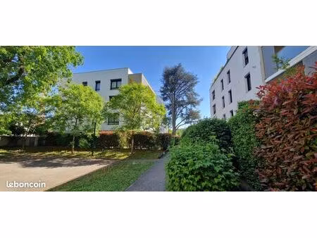 appartement location t2 avec garage box fermé fontaines sur saone