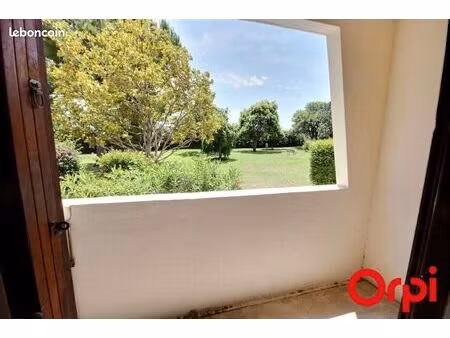 appartement 1 pièce 18 m²