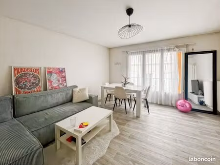 appartement 2 pièces 53 m²