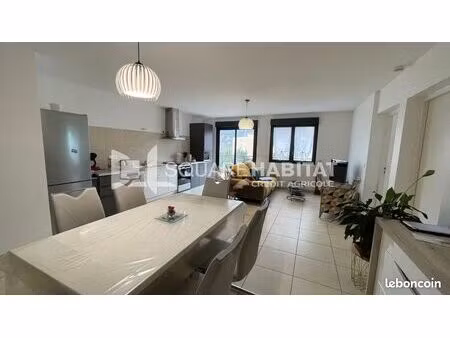 appartement 3 pièces 77 m²