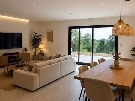 villa 100 m² – jardin sud est– vue alpes et vercors