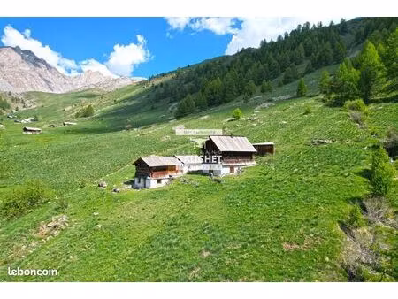 chalet 2 pièces 60 m²