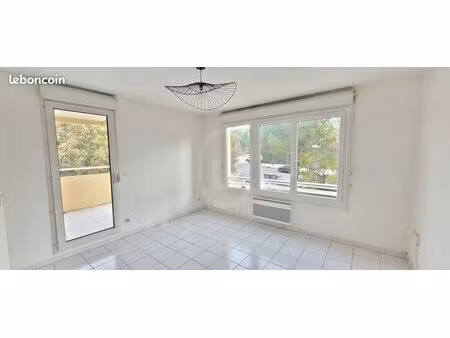 appartement 1 pièce 32 m²