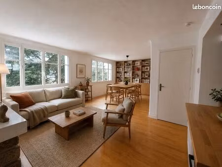 appartement 2 pièces - 64 m2 - cadre verdoyant recherché à sainte-anne