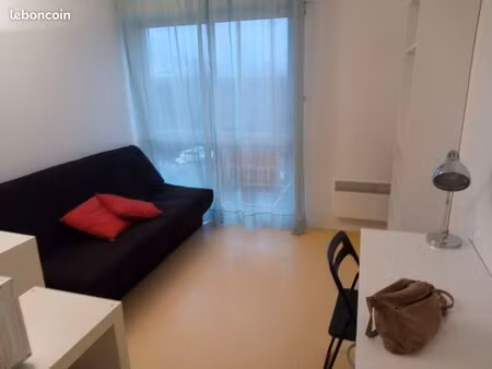studio meublé