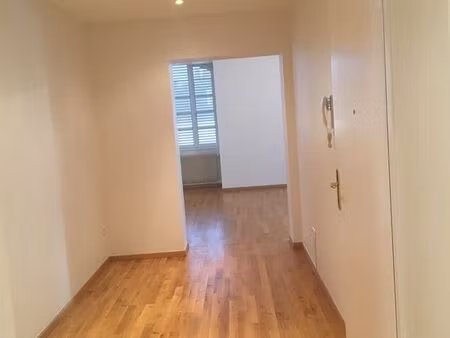 appartement 2 pièces orangerie