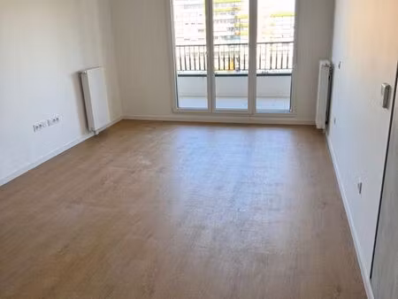 f3 neuf sucy enbrie