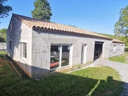entrepôt avec habitation