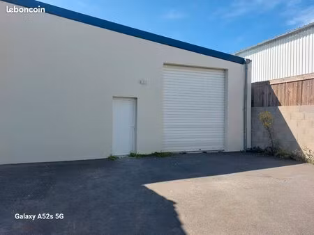 entrepôt  hangar garage