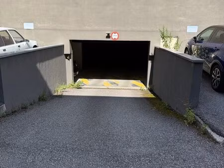 garage 25m2 aime la plagne
