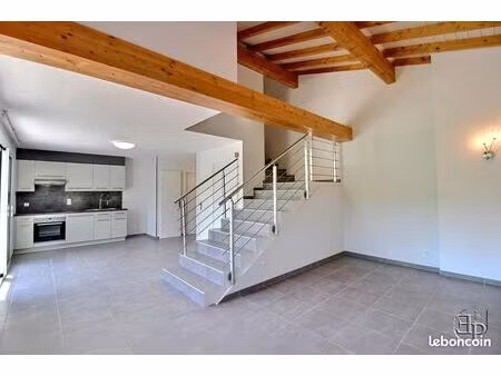 appartement 3 pièces 71 m²